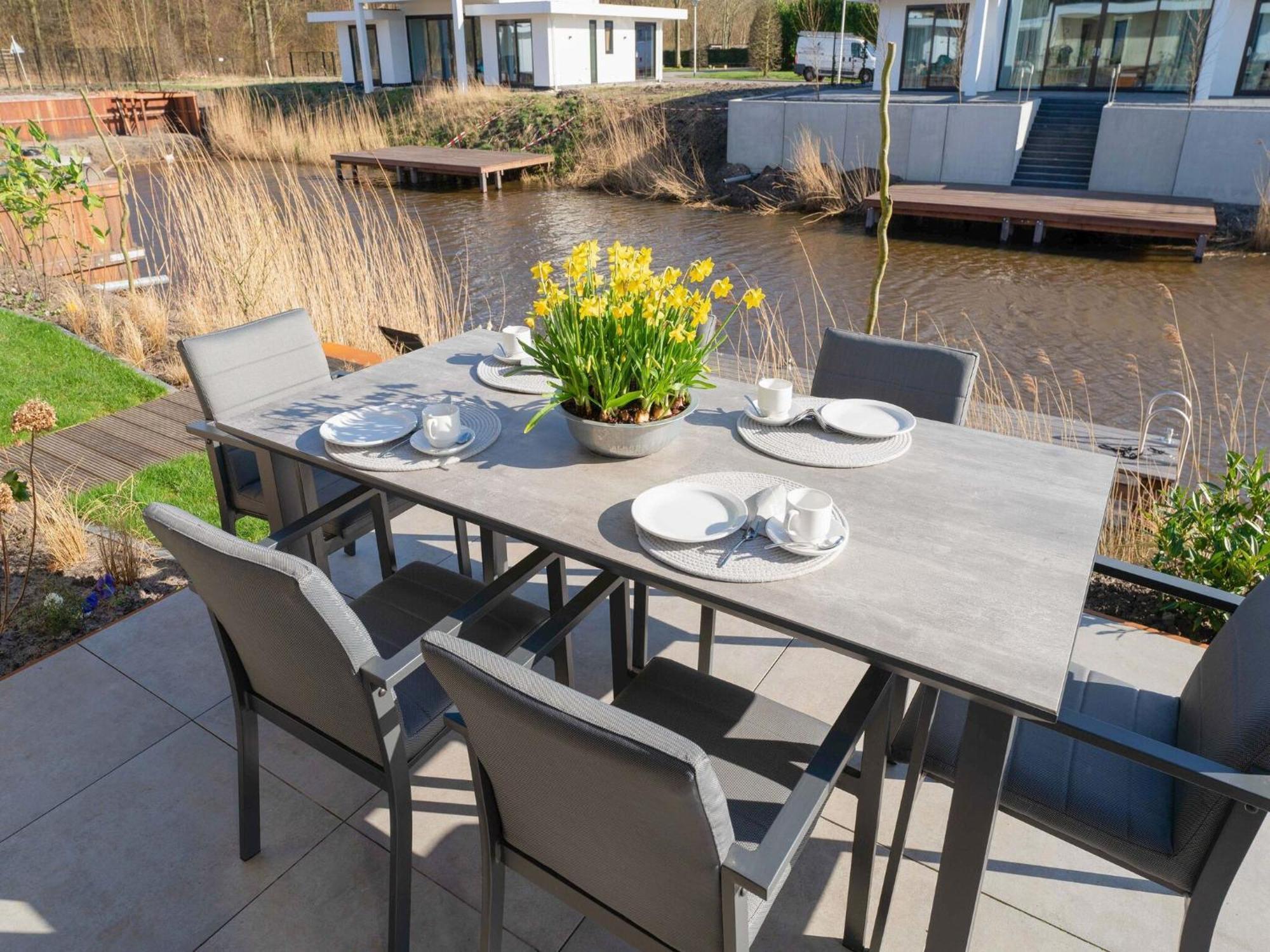 Family Villa With Garden And Jetty Zeewolde Eksteriør bilde